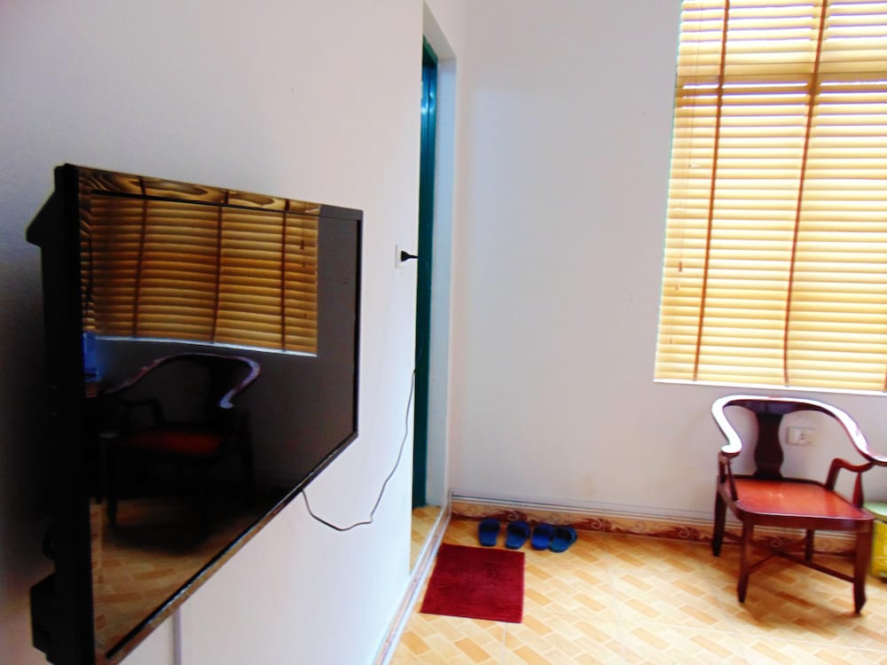 Alex Hotel 40/72