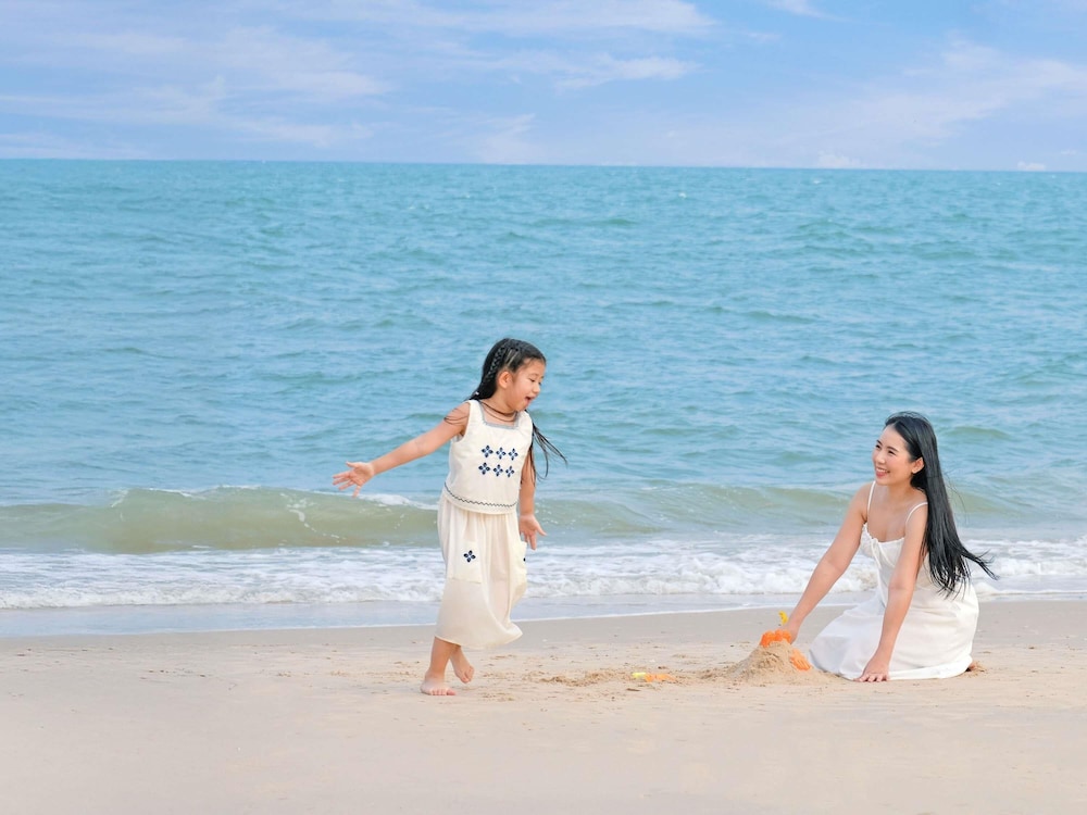 SO Sofitel Hua Hin 48/50