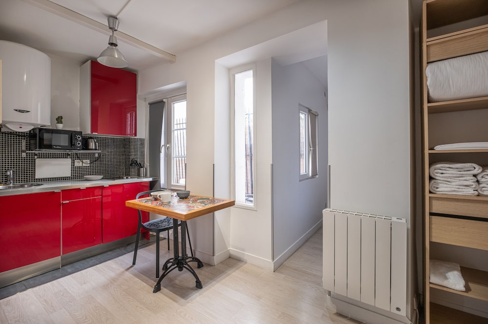 Residence Clignancourt 36/36