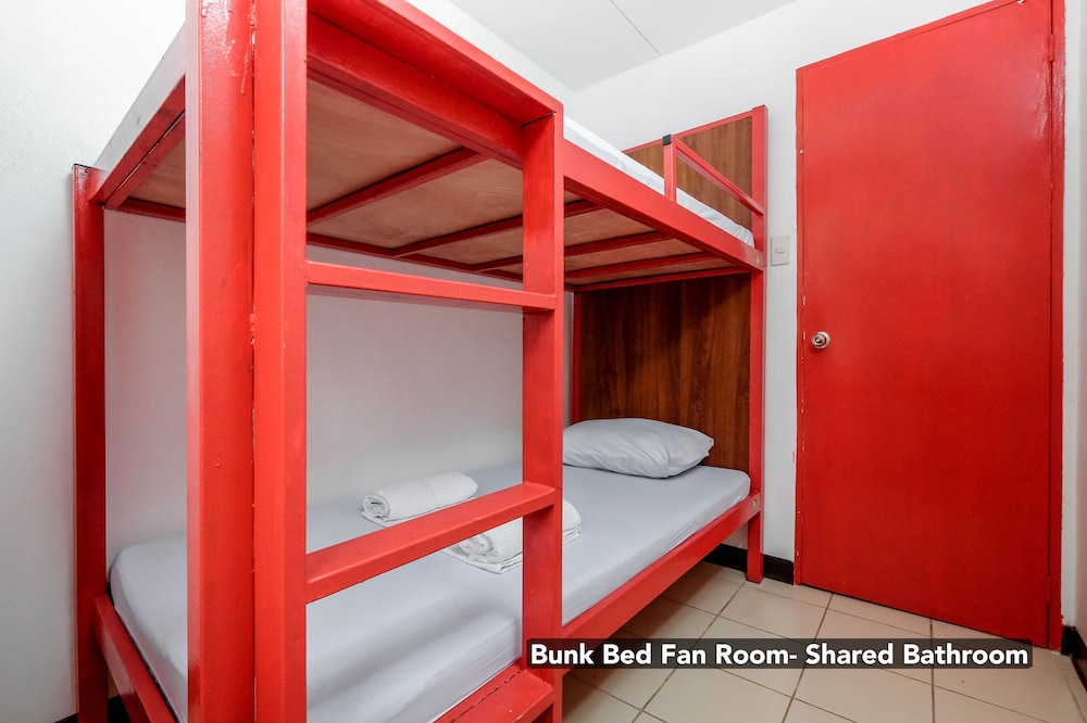 Stay Malate Hostel 41/59