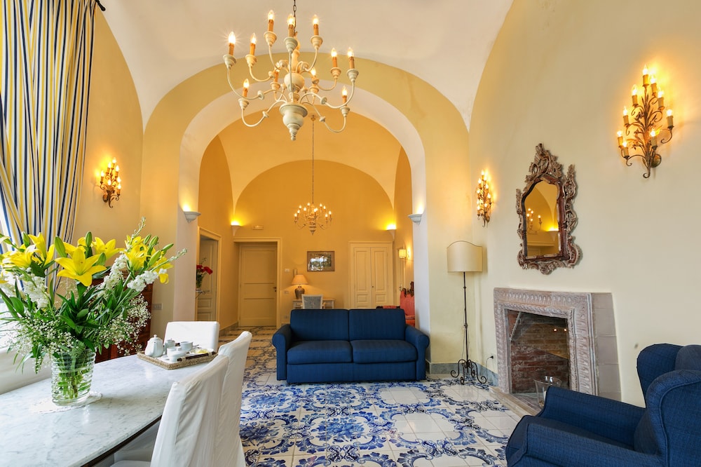 Palazzo Margherita Positano 10/71