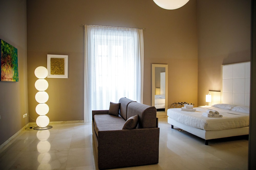SUPERIOR, DOUBLE BED
