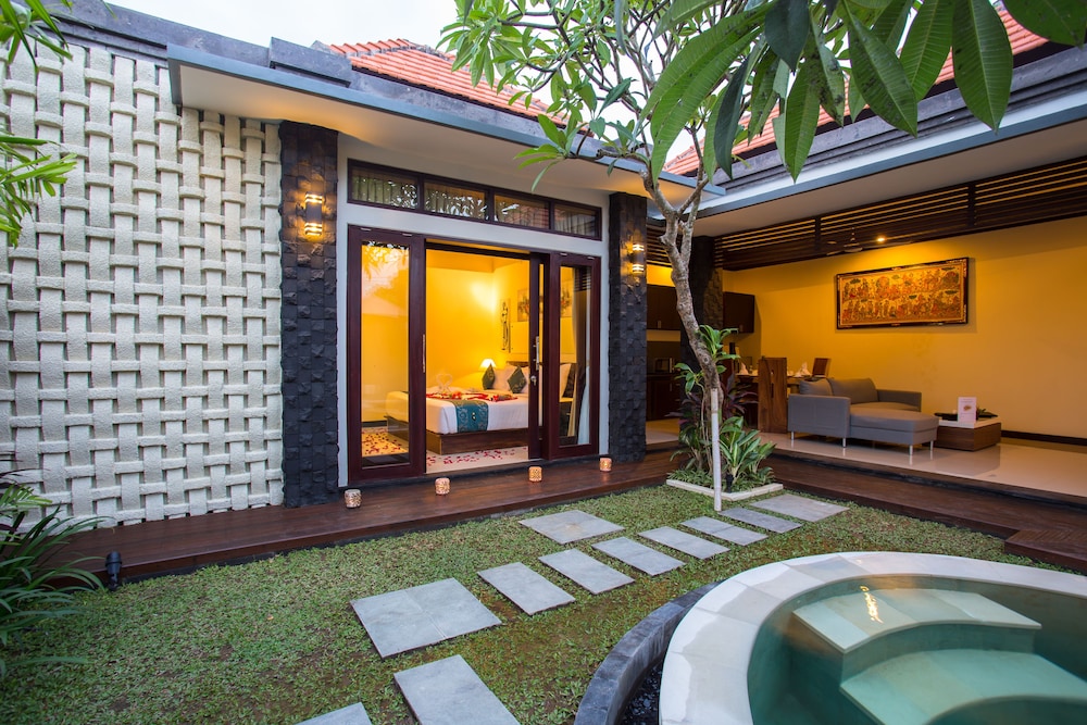 Kayu Suar Bali Luxury Villas and Spa 23/29