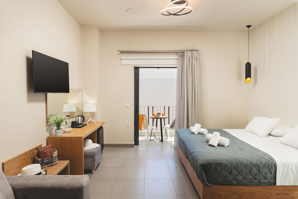 Elia Agia Marina Hotel 22/77