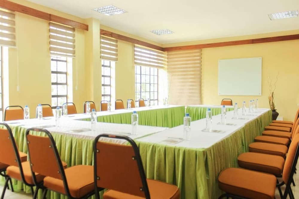Lia Hotel & Training Centre 41/50