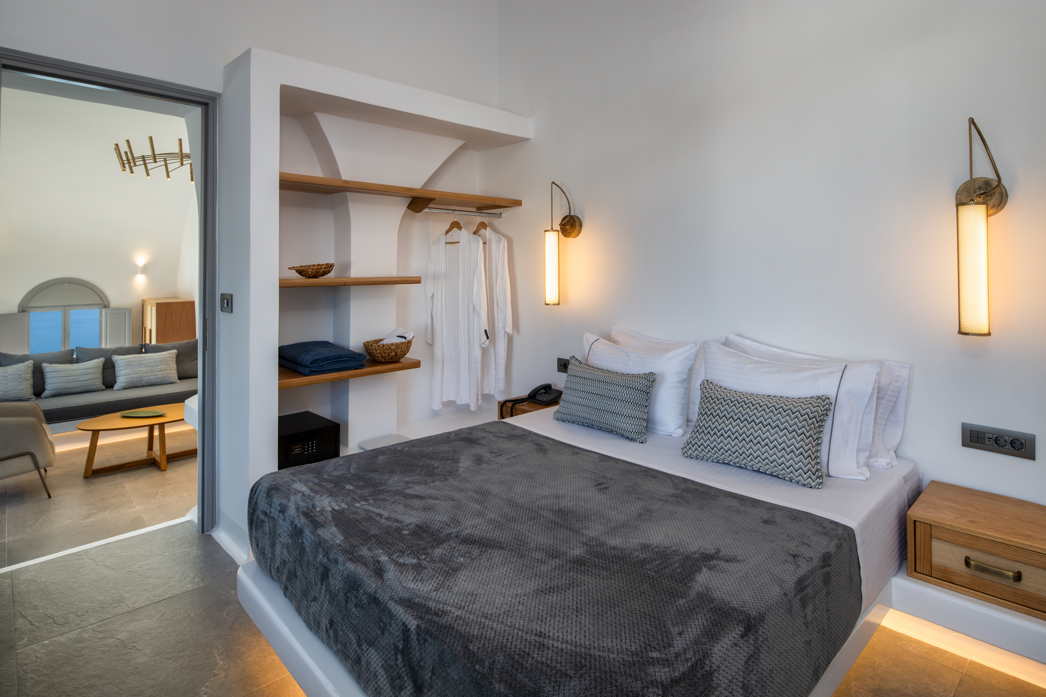 GRAND, SUITE, PRIVATE POOL