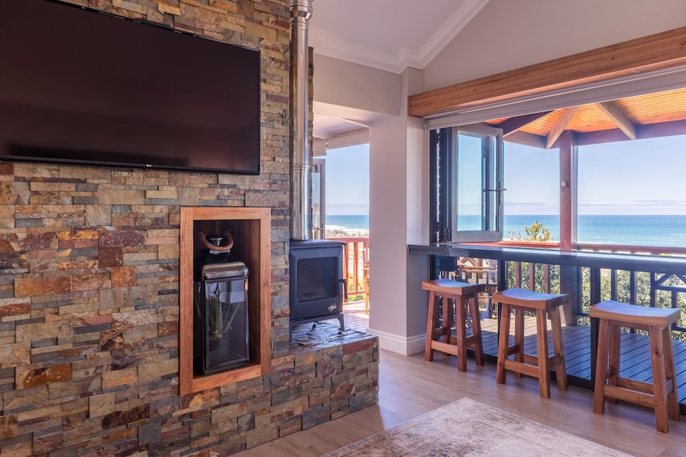 Boardwalk Lodge 43/50