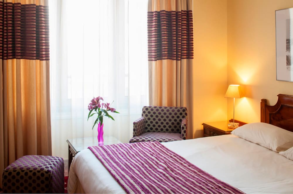 Hotel Aguado 12/72