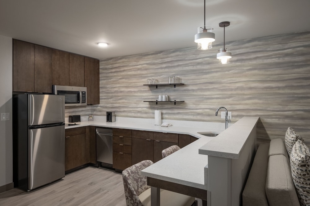Residence Inn by Marriott Denver Aurora 30/35