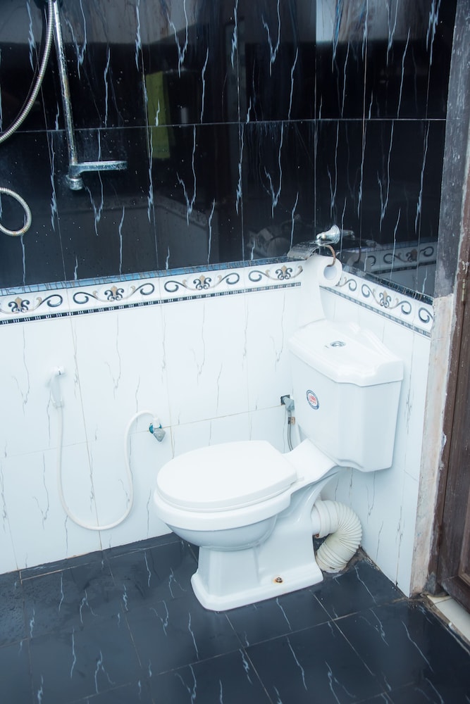Ashens Beach House 47/50