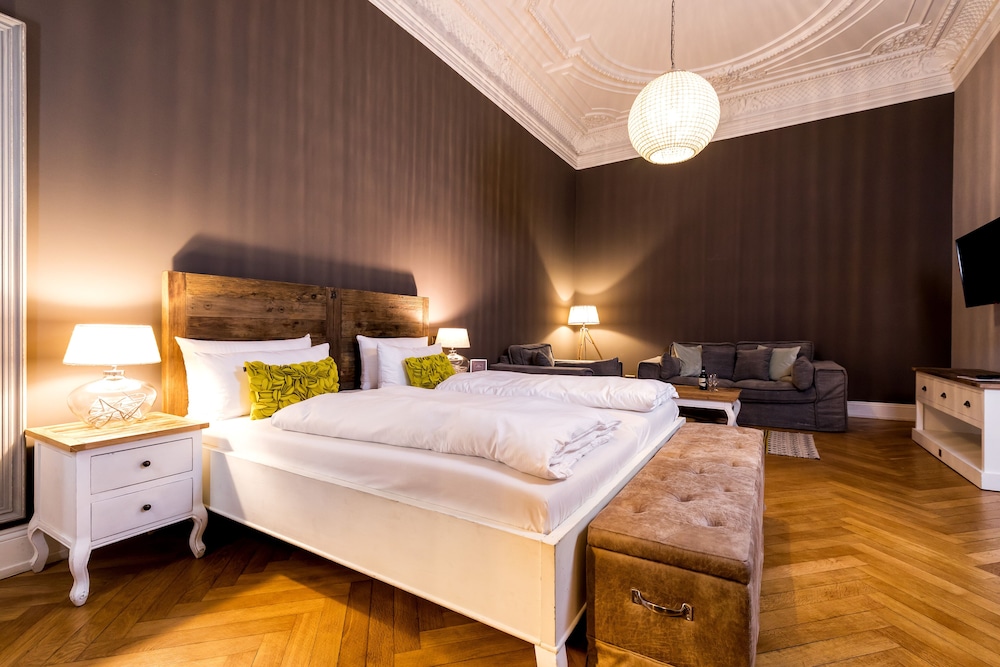 Hotel Alsterblick 16/36