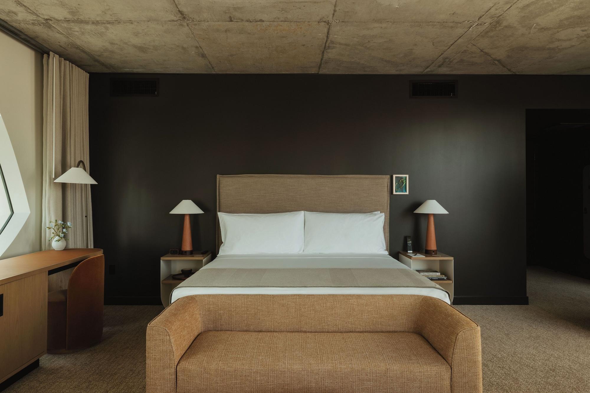 Mountain, Studio, Suite, Accessible, Populus Hotel 2/3