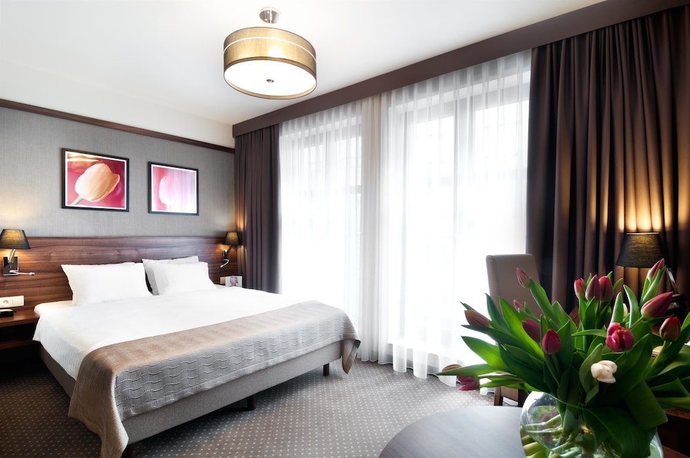 Golden Tulip Krakow City Center Hotel 10/57