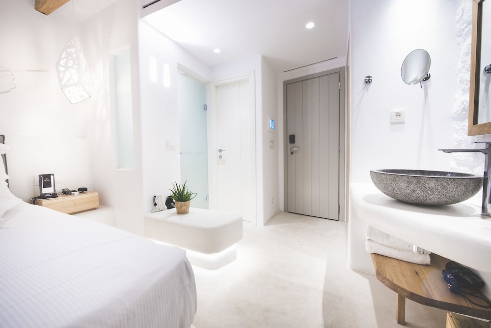 Olvos Luxury Suites Mykonos 13/73