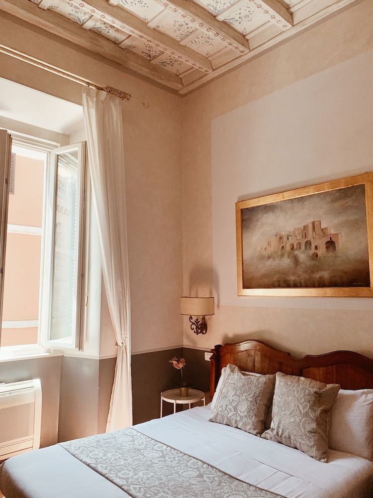 Residenza Sciarra 32/66
