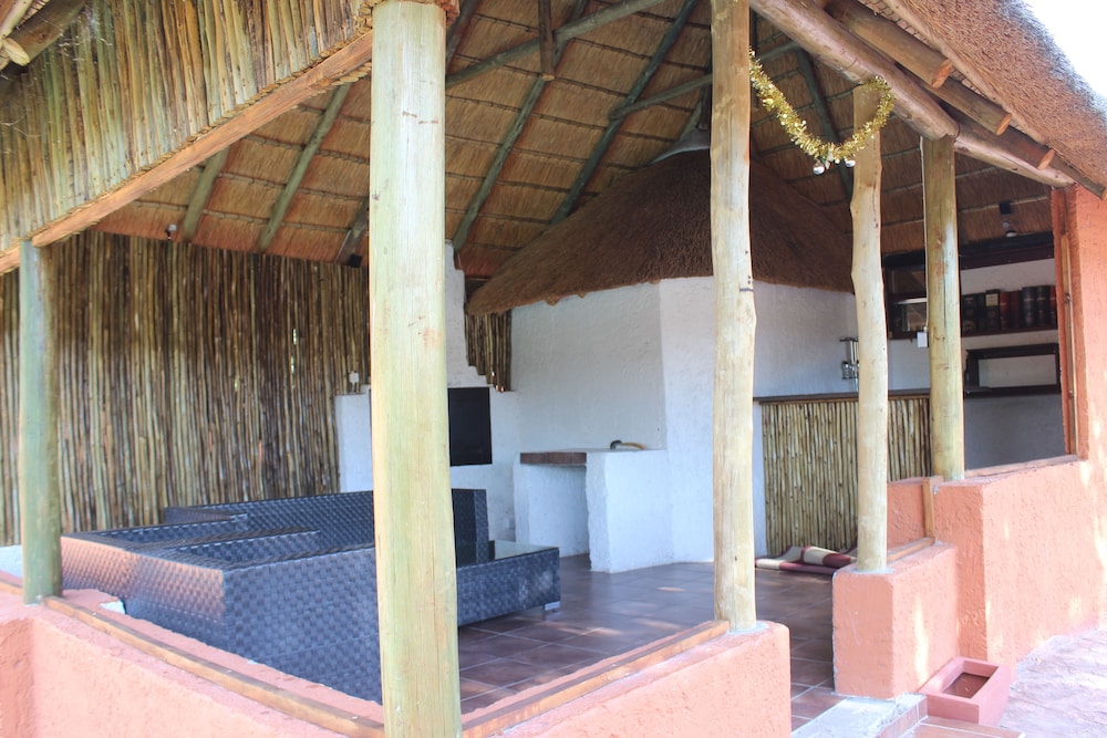 Kessas Holiday Home 16/30