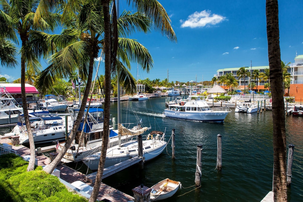 Marina Del Mar resort and Marina 51/59