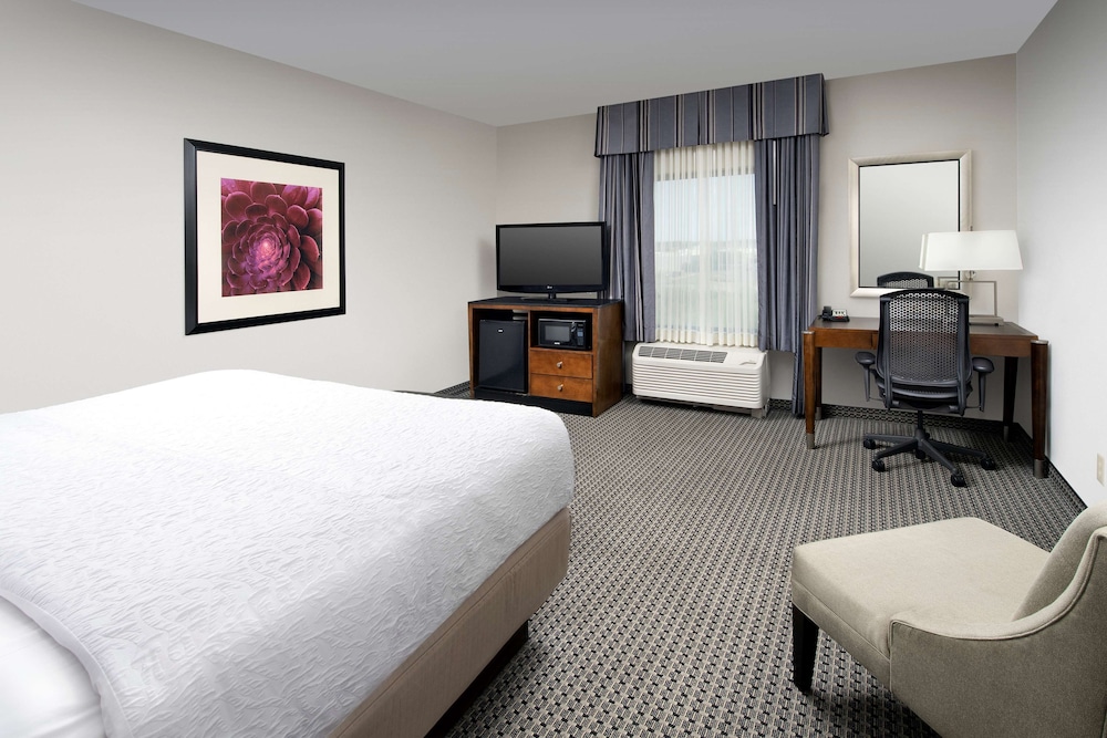 Hampton Inn and Suites Tupelo Barnes Crossing 21/50