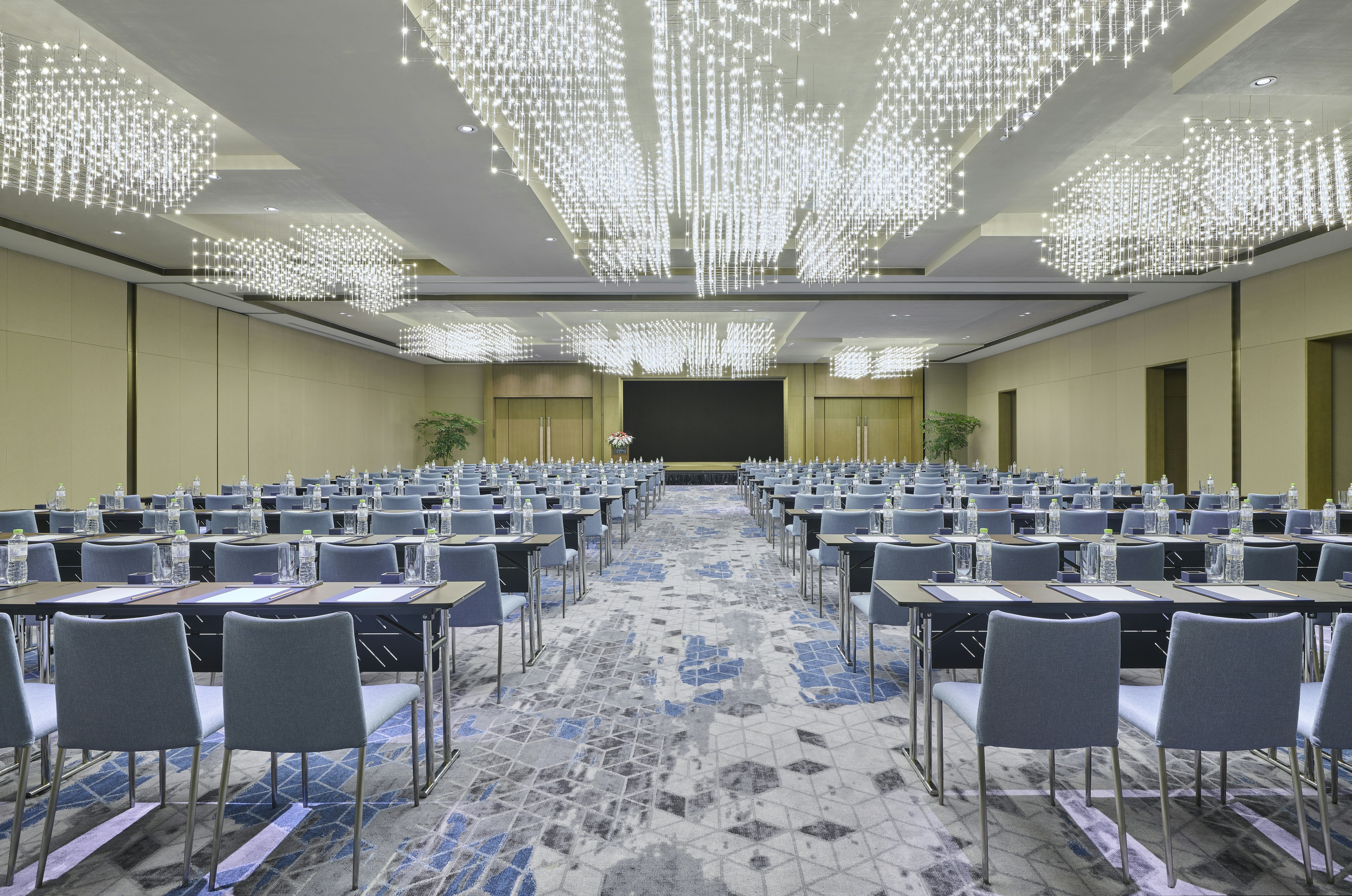 Hilton Chongqing Liangjiang New Area 52/64