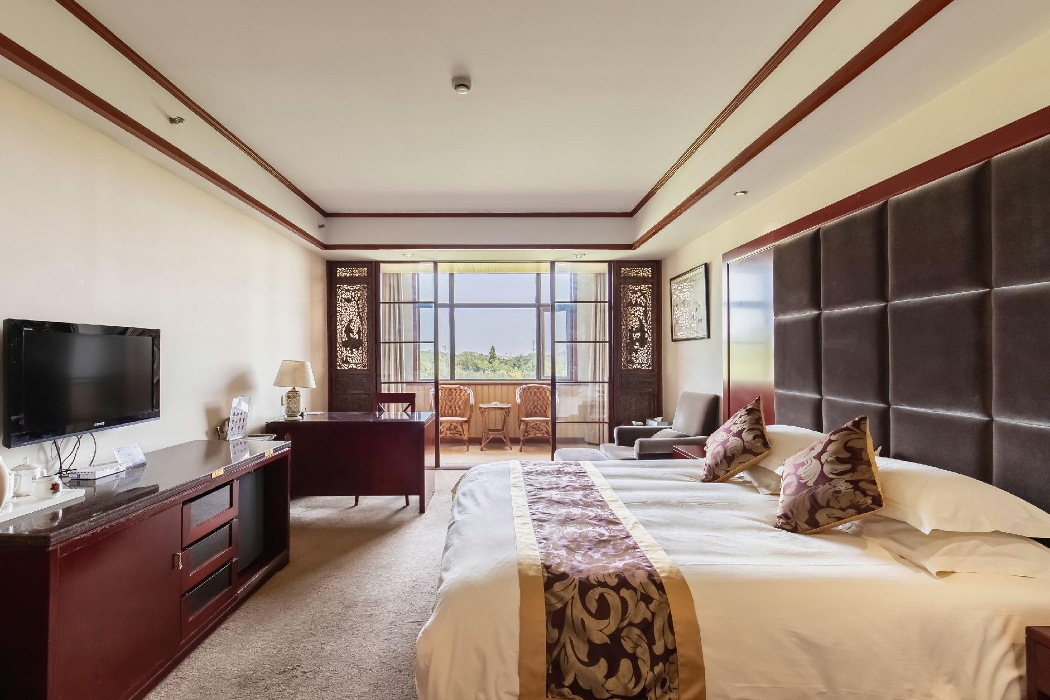 Jingtingshan Resort 8/25