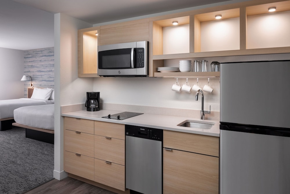 TownePlace Suites by Marriott West Kelowna 19/35