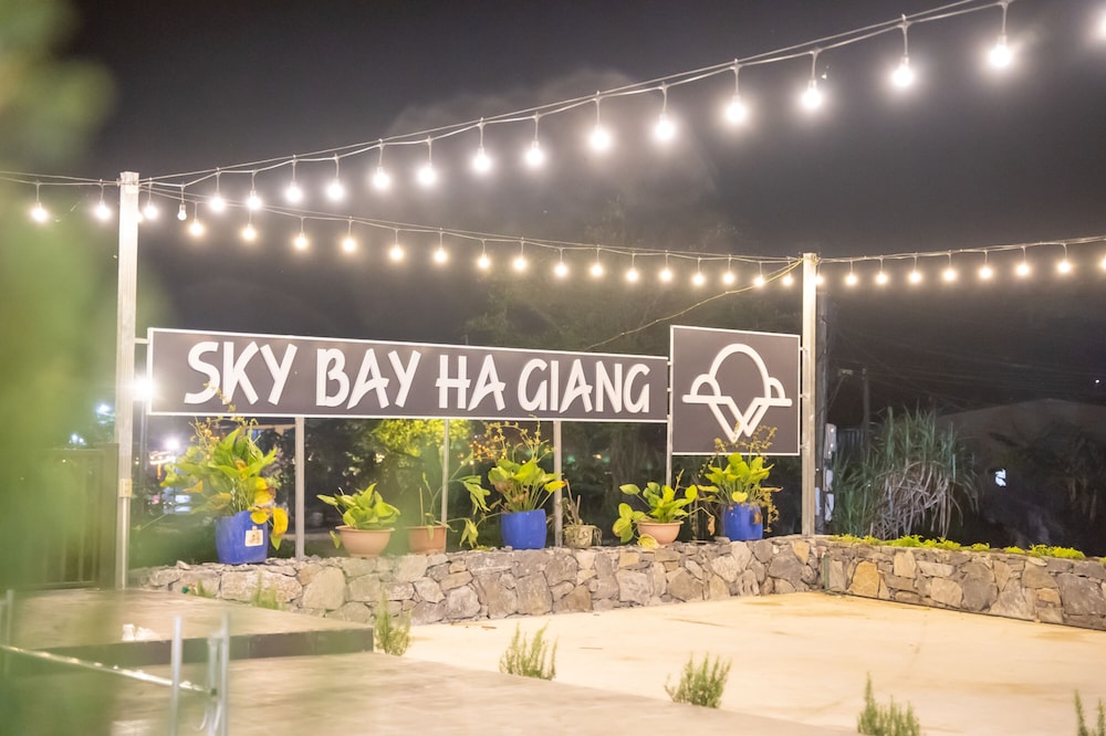 Sky Bay Lodge 2/32