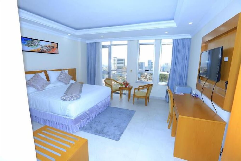 Amran Hotel 2/17