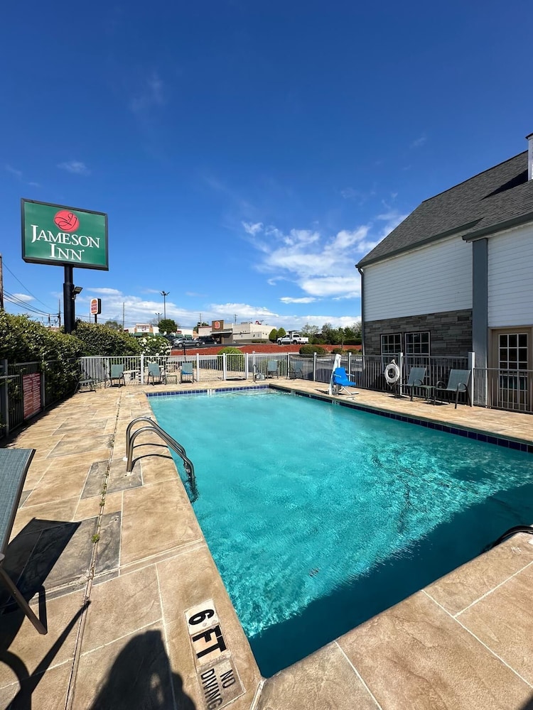 Jameson Inn Winder 51/60