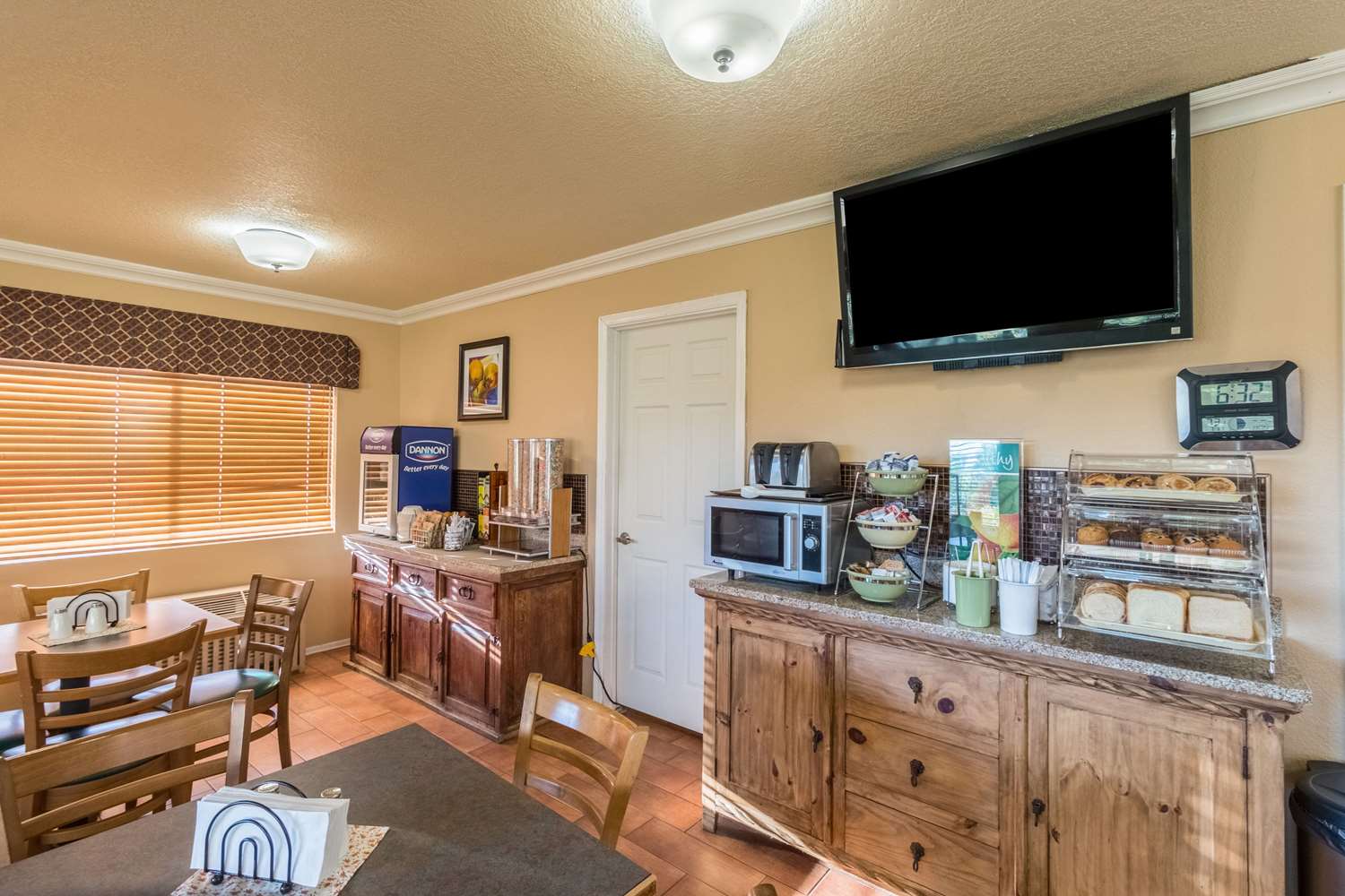 Quality Inn Casa Grande I-10 32/40
