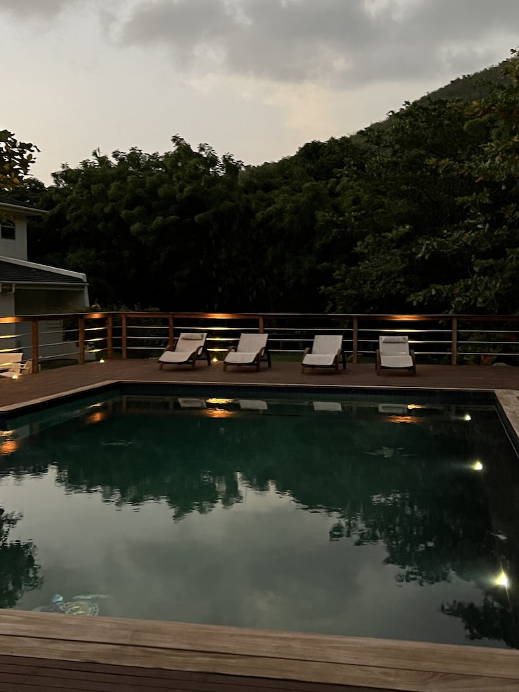 Mango Bay Resort 29/35