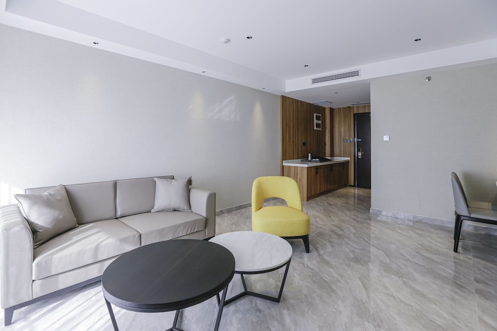 Hotel Casiana & Events Center 37/48