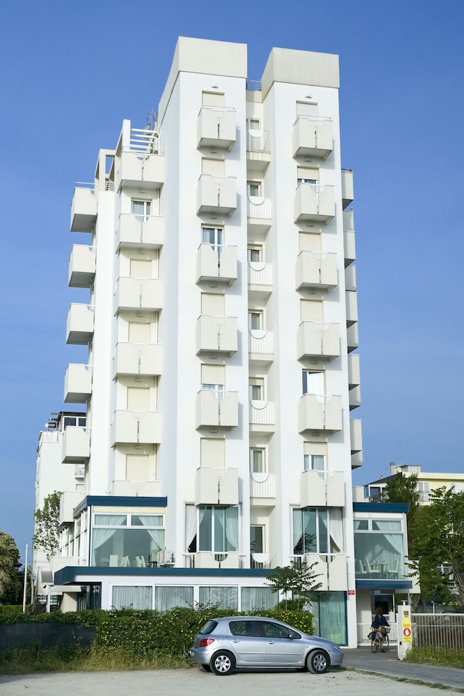 Hotel Aristeo 2/72