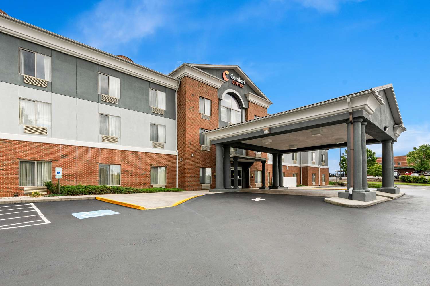 Comfort Suites Abingdon 37/40