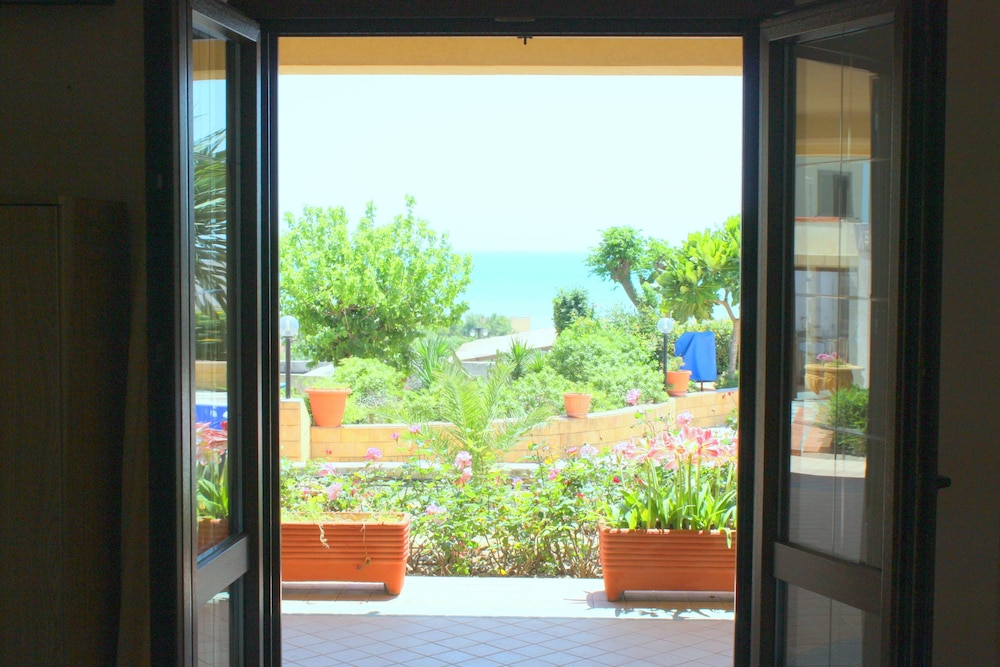 Triscinamare Hotel Residence 26/79