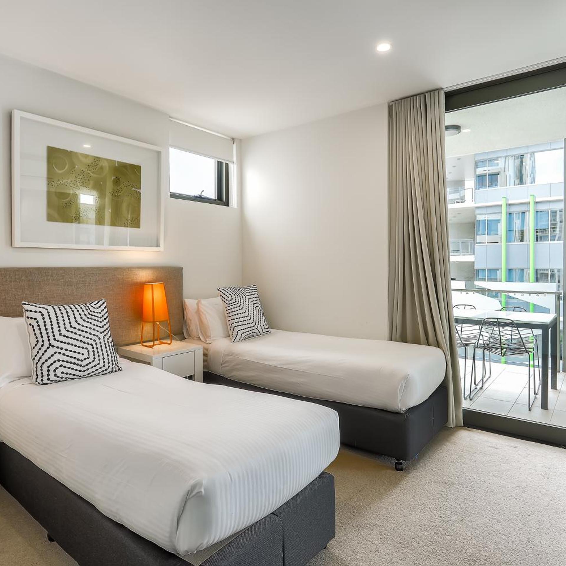 2 Bedrooms, Apartment, with View