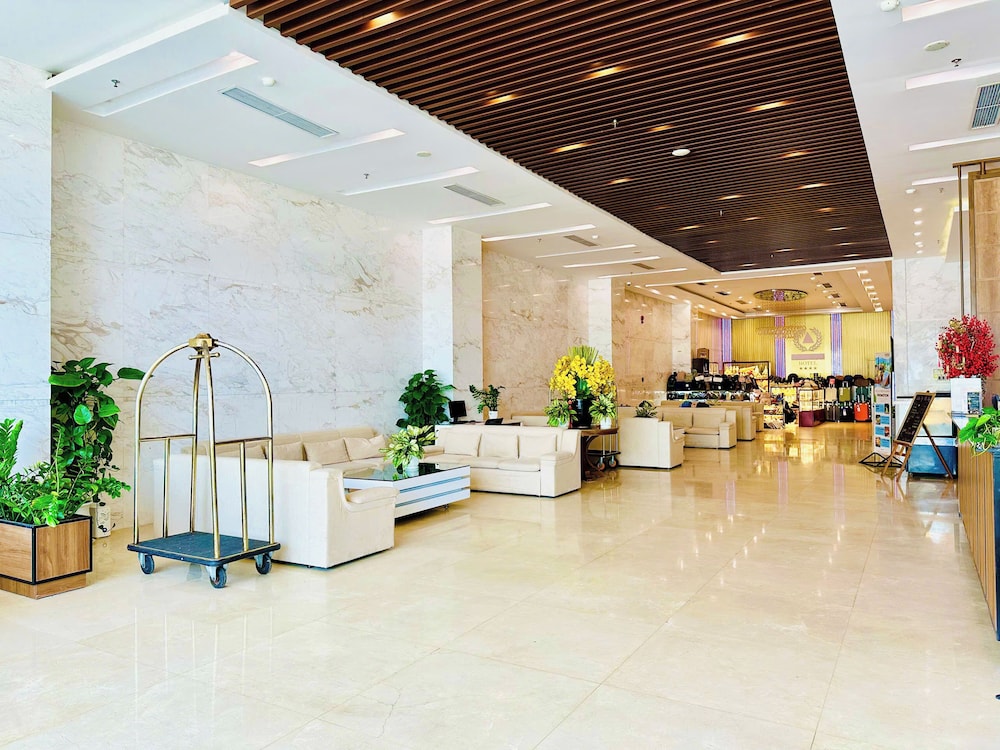 Yarra Ocean Suites Danang 6/58