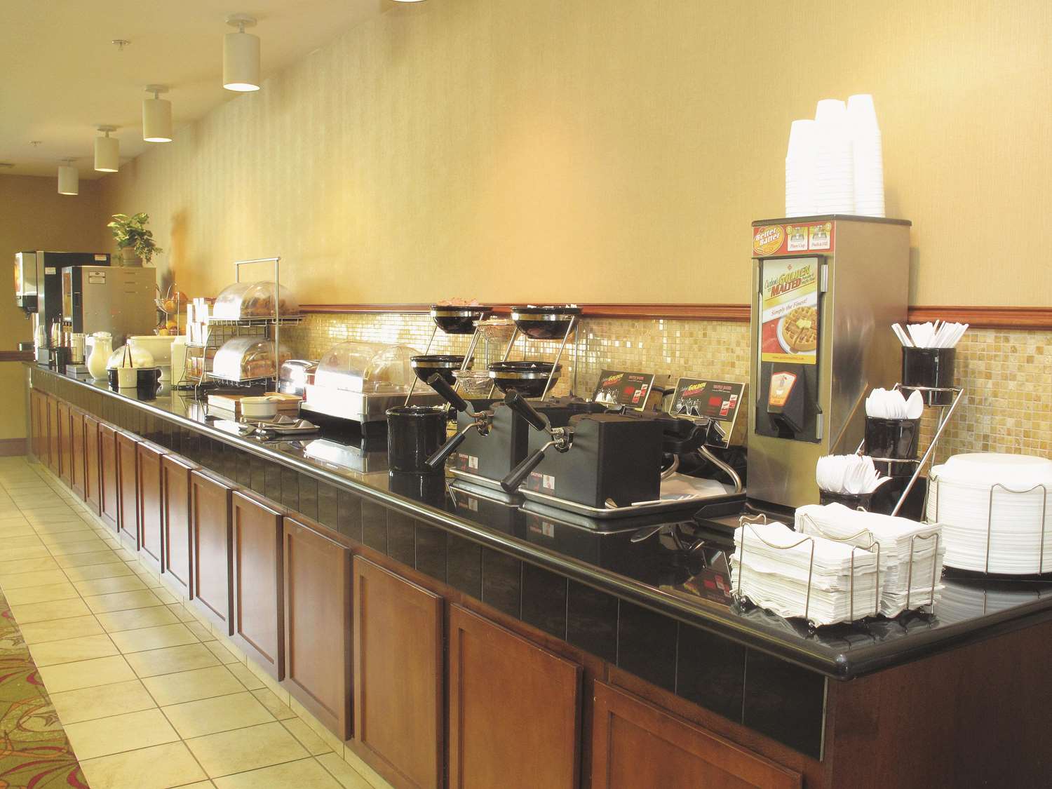 La Quinta Inn & Suites by Wyndham Lawton / Fort Sill 24/47
