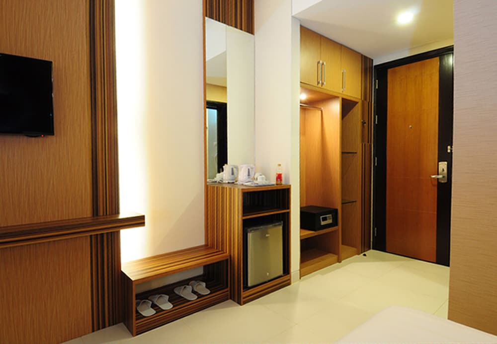 Lynt Hotel Jakarta 15/15