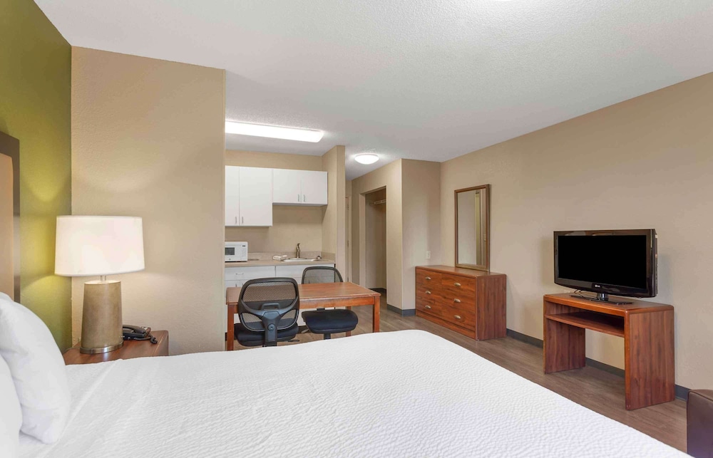 Extended Stay America - Memphis - Cordova 15/40