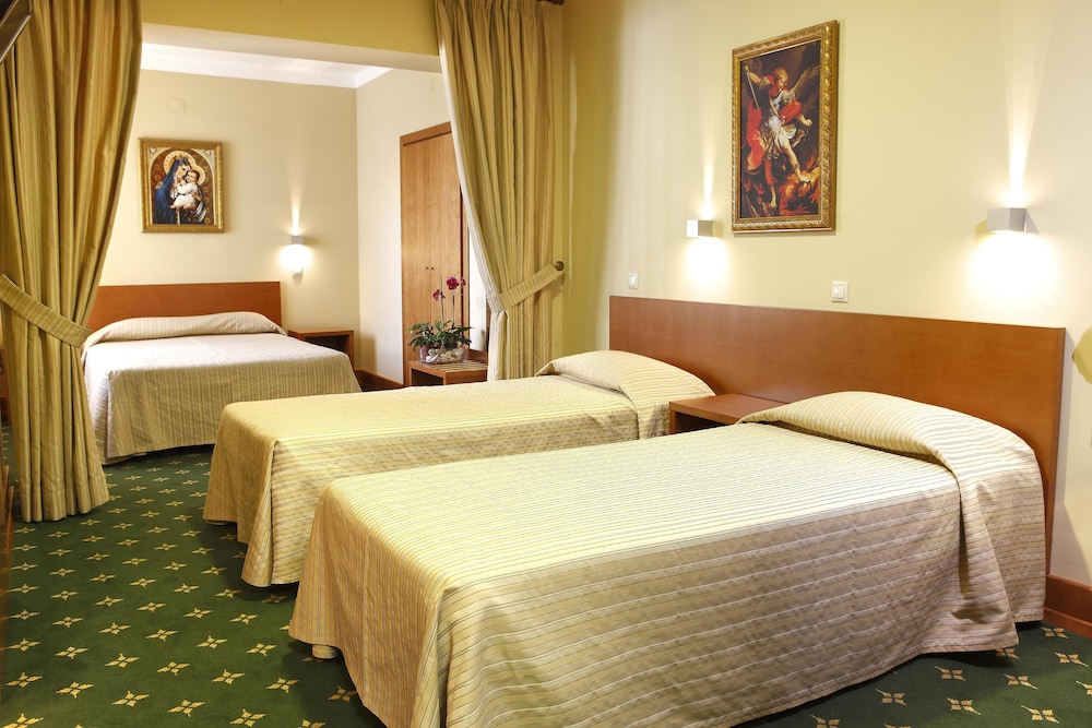 Domus Pacis Fatima Hotel 19/29