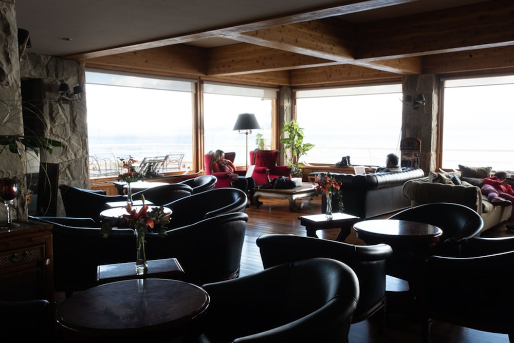 Cacique Inacayal Lake & Spa Hotel 32/50