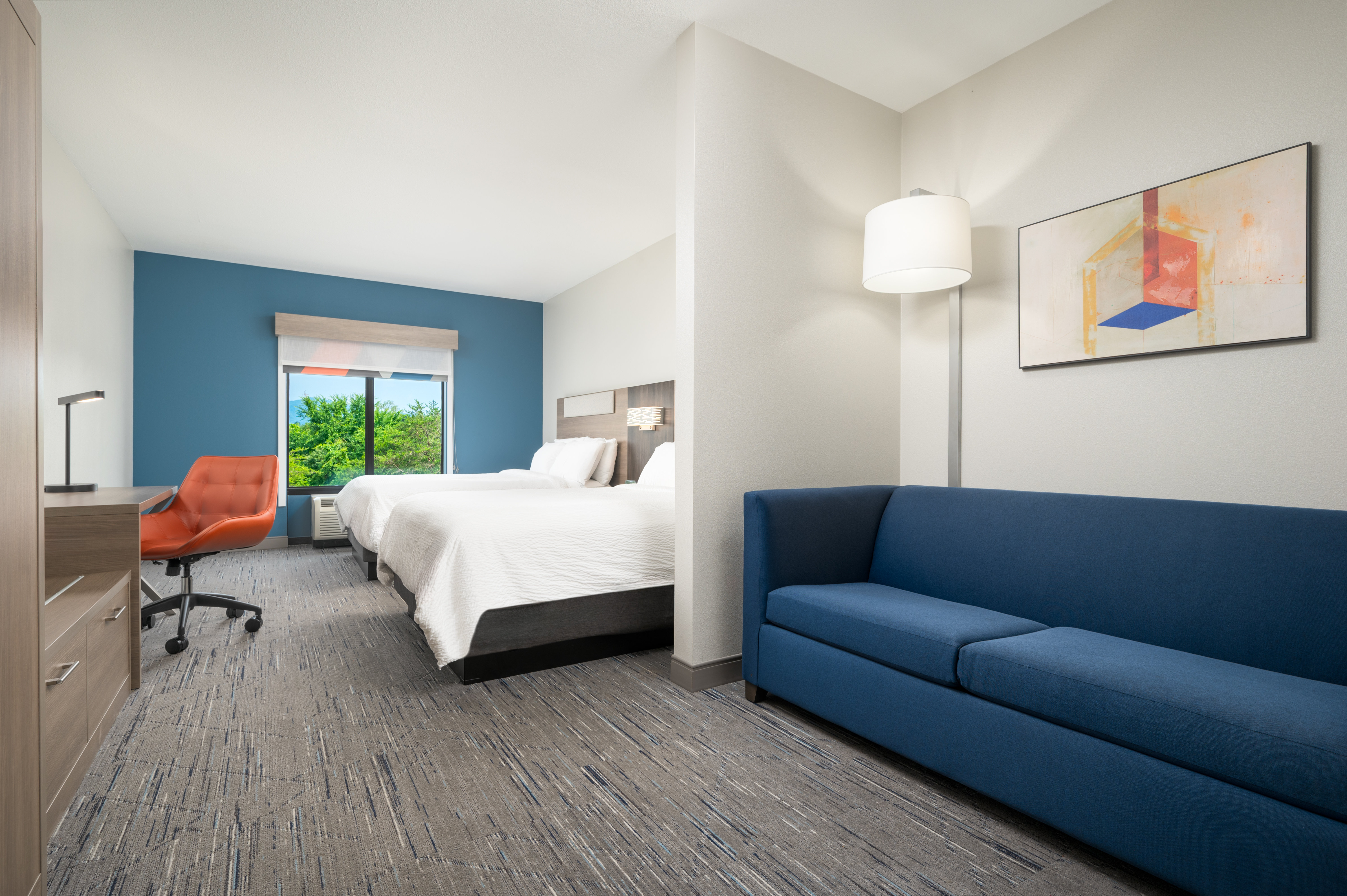 Holiday Inn Express Hotel Suites Newport South 31/79
