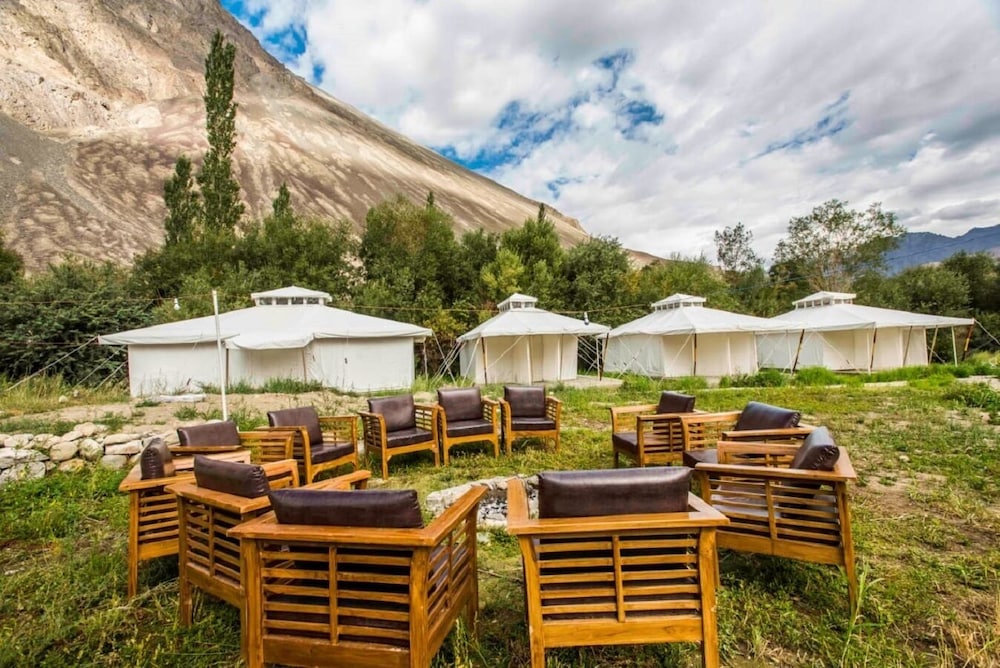 Ladakh Tarrain Camp 24/24