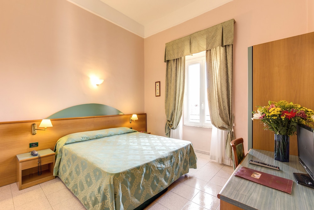 Hotel Contilia 27/66