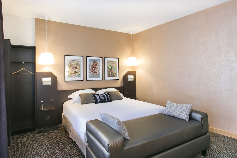 غرفة بريميوم بسرير كينج، Hotel Voltaire Opera Nantes 3/4