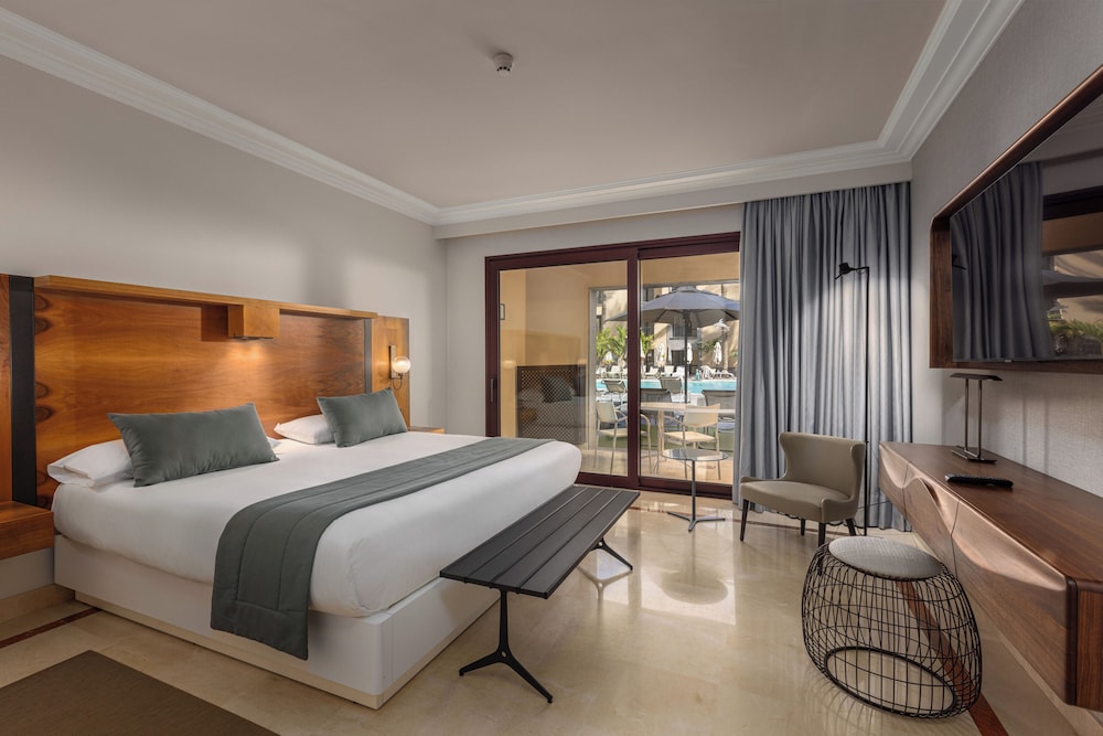 Lopesan Costa Meloneras Resort and Spa 25/70