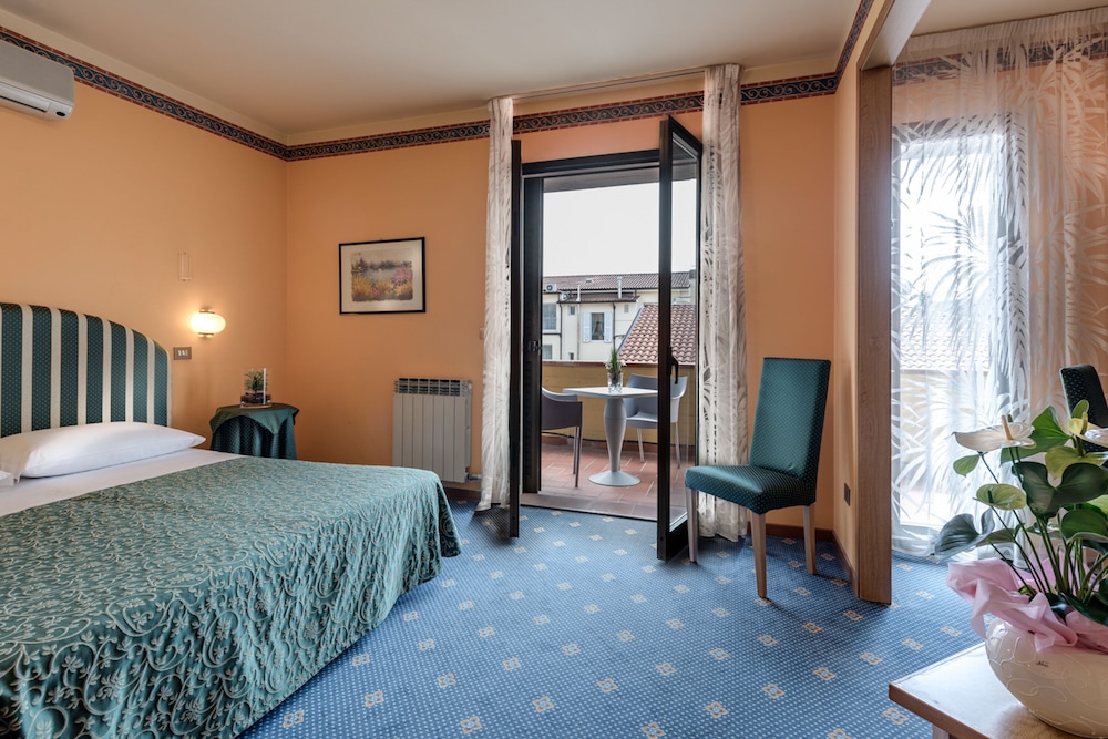 BASIC, DOUBLE BED, ANNEX