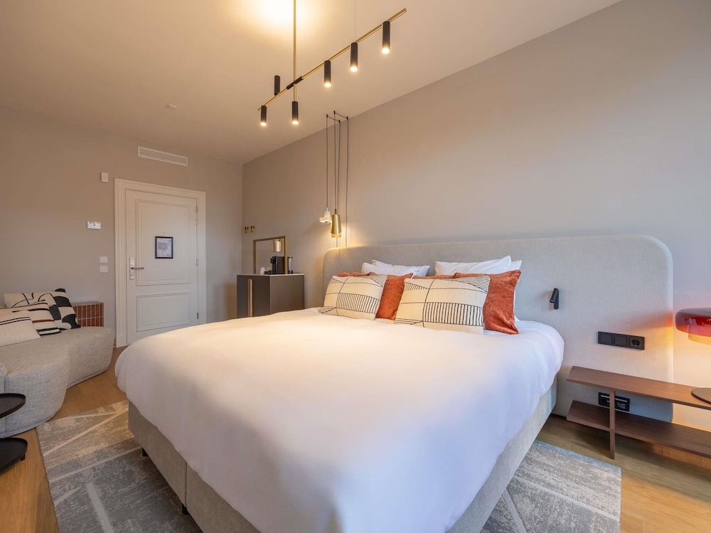 جناح جونيور بسرير كوين، Hotel Maison Maastricht Centrum - Handwritten Collection 7/10