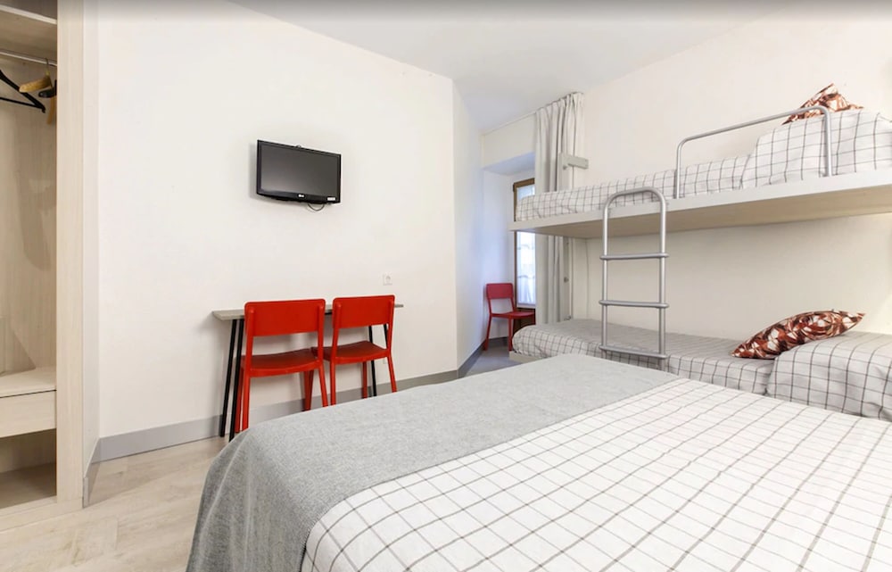 Hostal Castilla Ii Puerta Del Sol 46/73