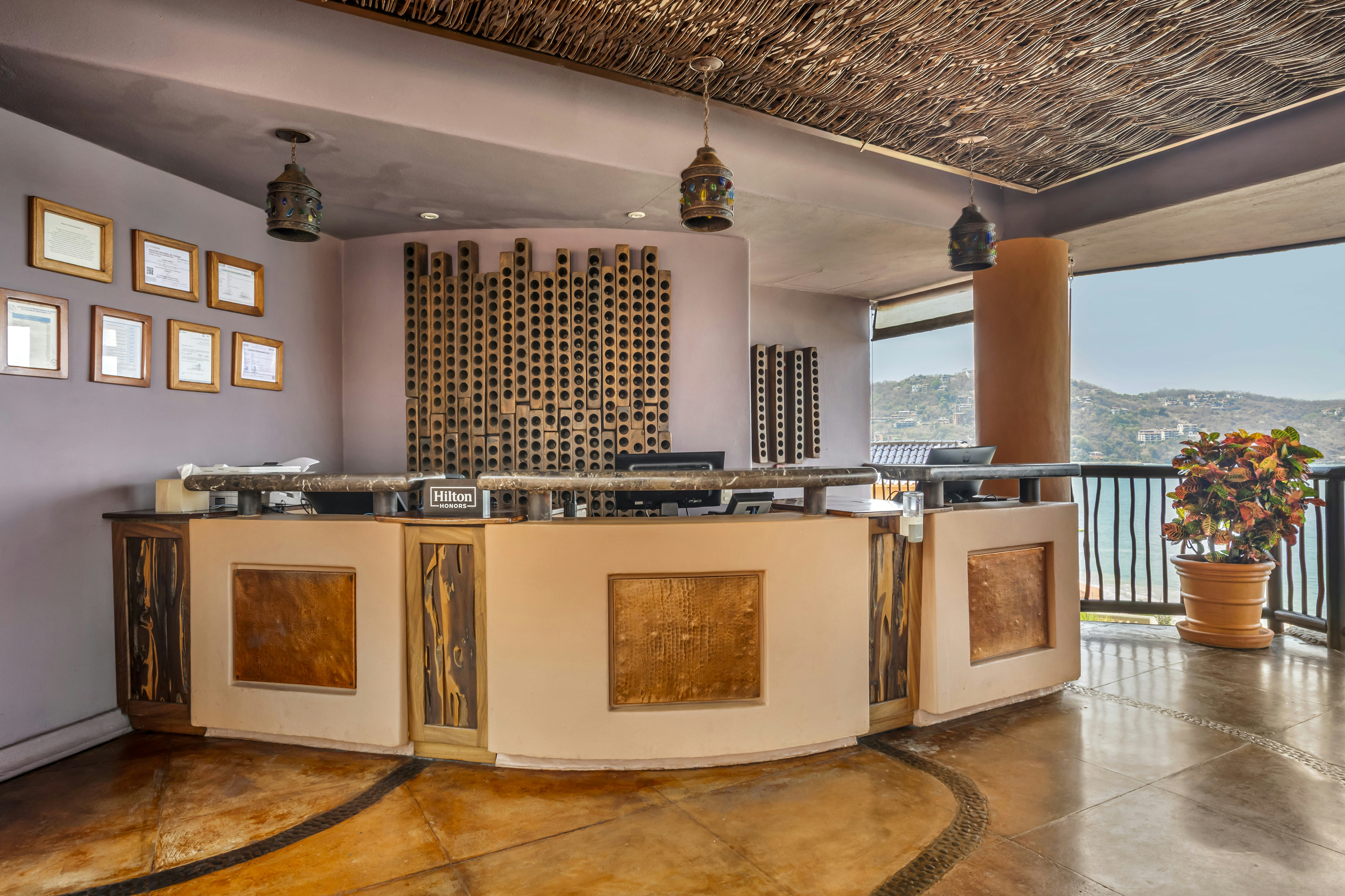 Hilton Grand Vacations Club Zihuatanejo 8/37